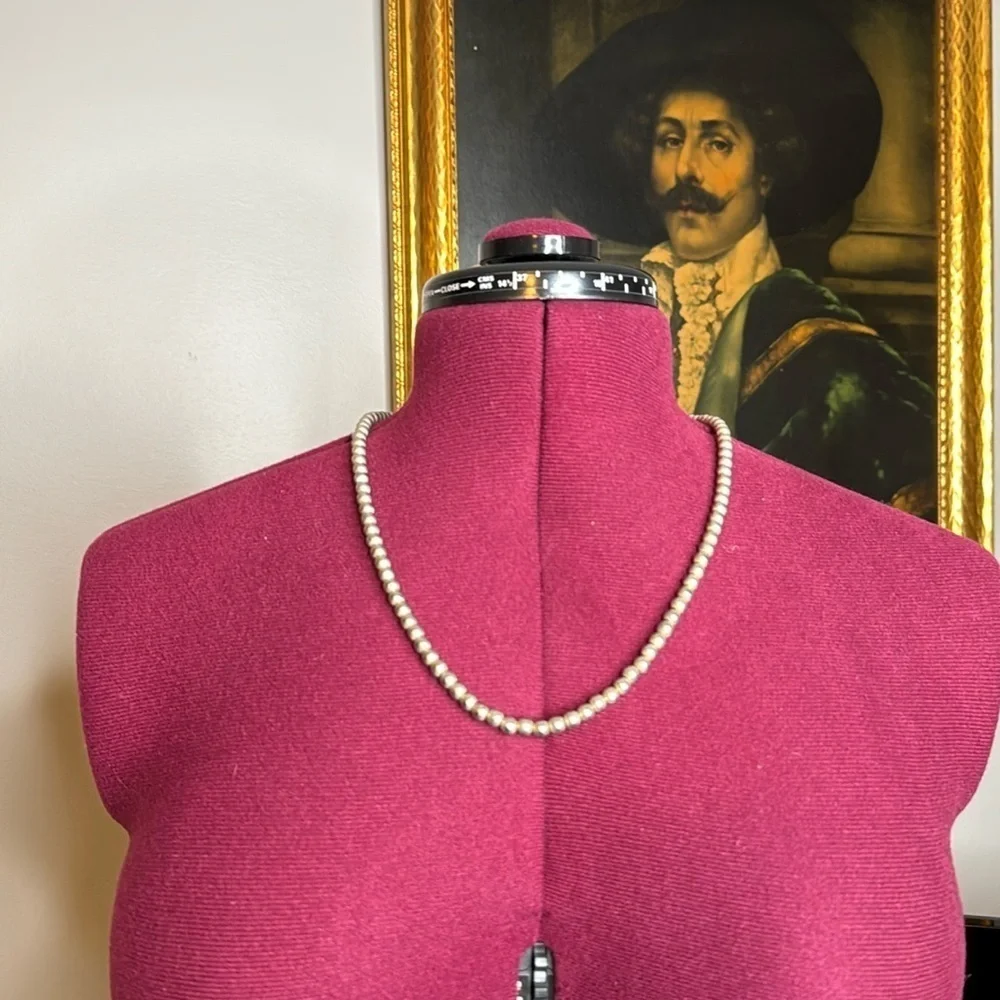 Silver mock pearl necklace